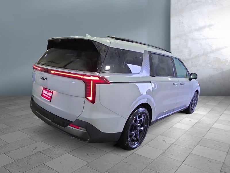 2027 Kia Carnival SX