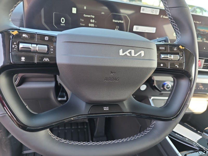 2027 Kia Carnival SX