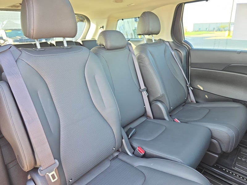 2025 Kia Carnival SX Prestige