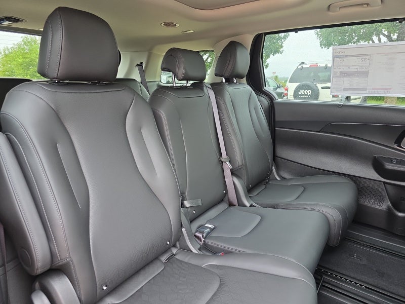 2027 Kia Carnival Hybrid SX