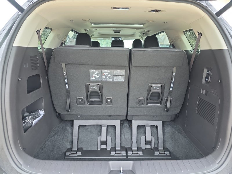 2027 Kia Carnival Hybrid SX