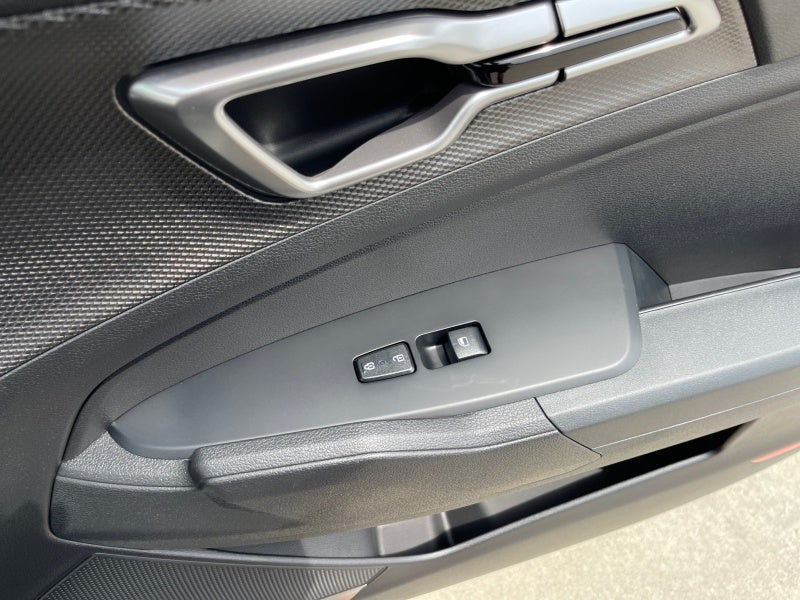 2025 Kia Sportage Hybrid LX