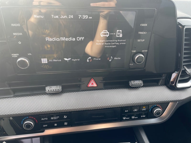 2025 Kia Sportage Hybrid LX