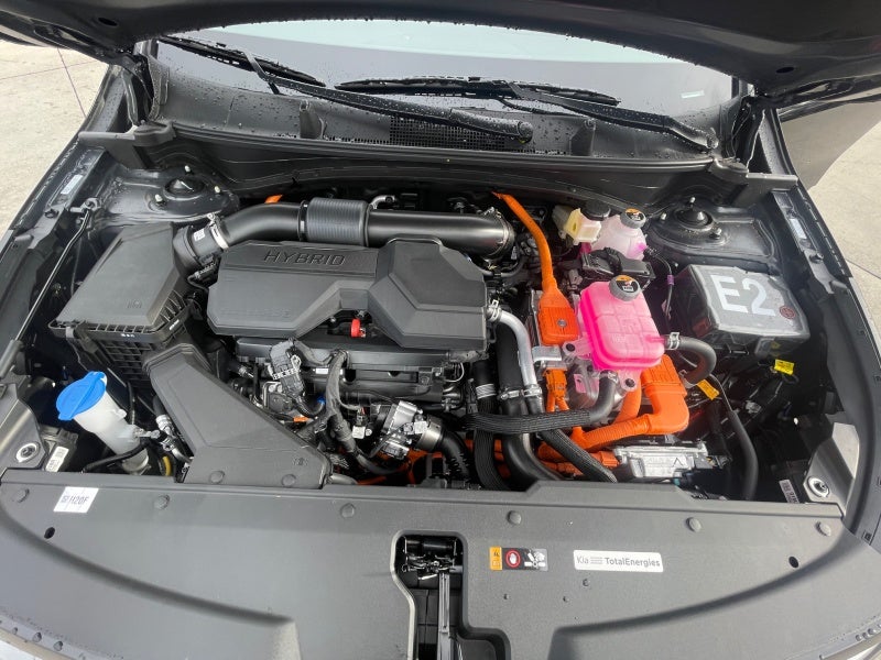 2025 Kia Sportage Hybrid LX