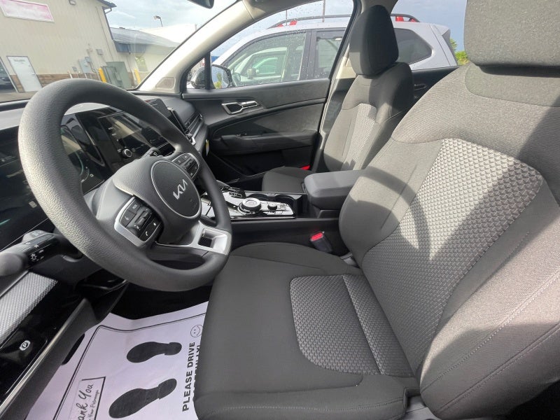 2025 Kia Sportage Hybrid LX