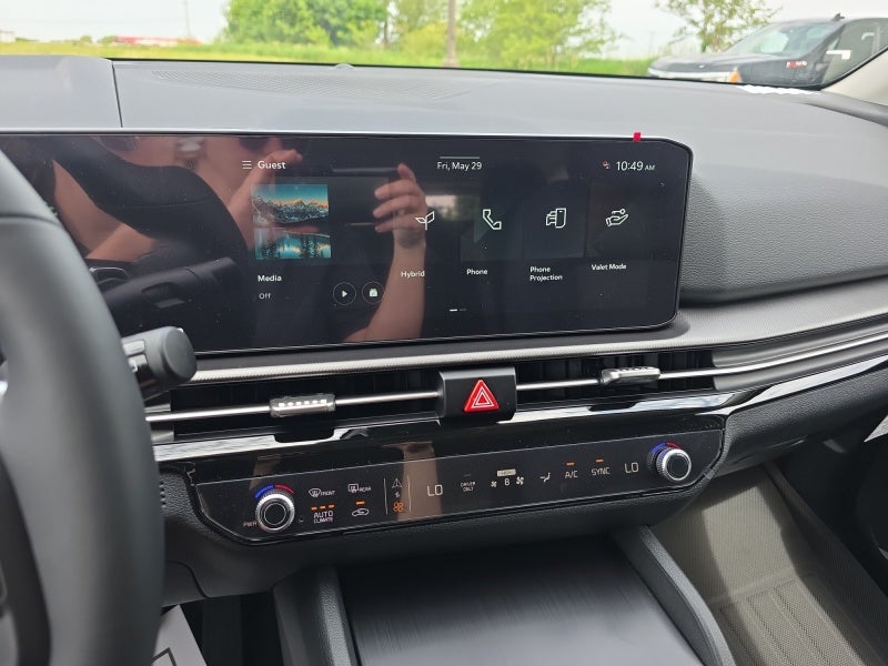 2026 Kia Sportage Hybrid S