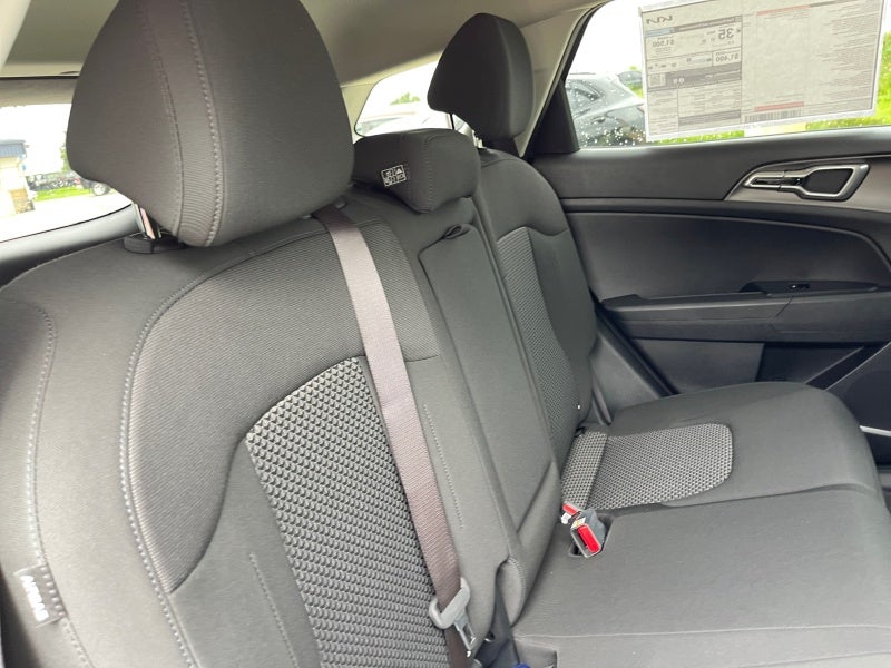 2026 Kia Sportage Hybrid S