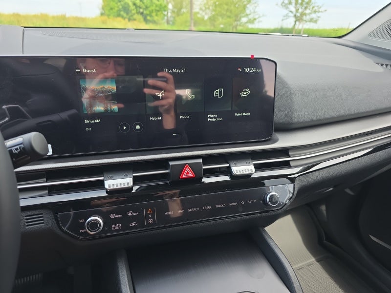 2026 Kia Sportage Hybrid S