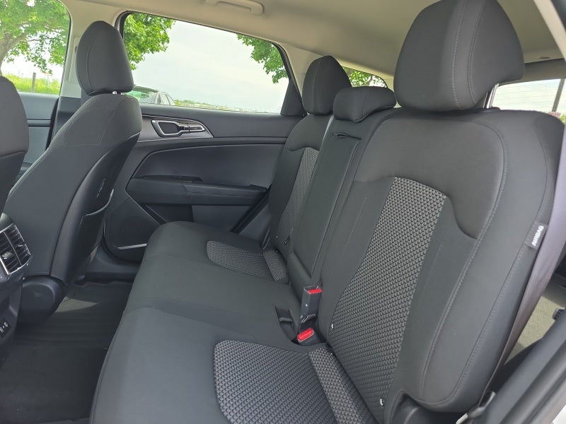 2026 Kia Sportage Hybrid S