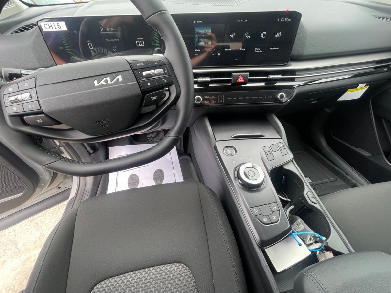 2026 Kia Sportage Hybrid S