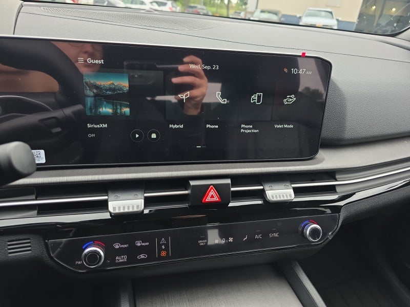 2027 Kia Sportage Hybrid X-Line