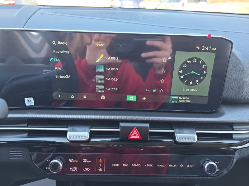 2026 Kia Sportage Hybrid Base