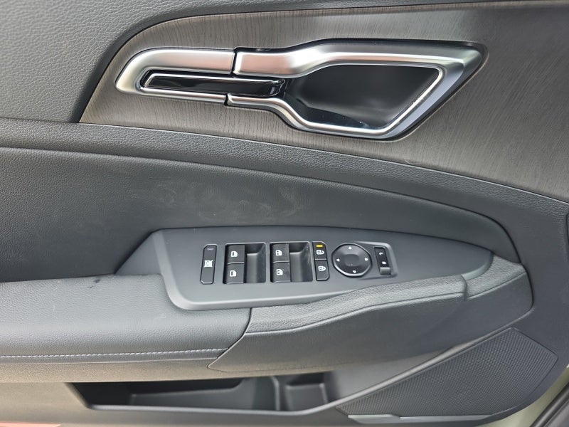 2026 Kia Sportage Plug-In Hybrid X-Line