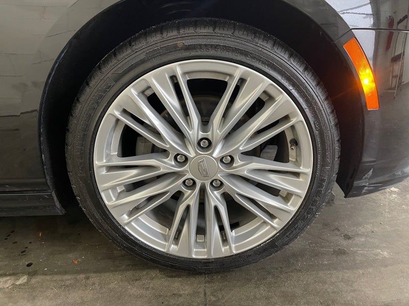 2023 Cadillac CT4 Premium Luxury