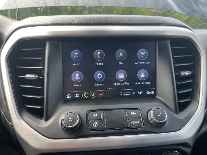 2023 GMC Acadia SLT