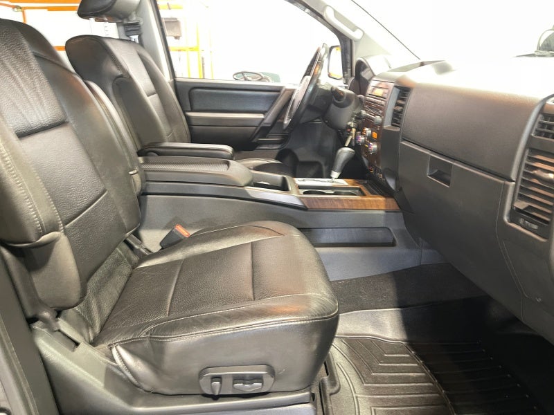 2012 Nissan Titan SL