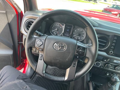 2022 Toyota Tacoma 4WD SR