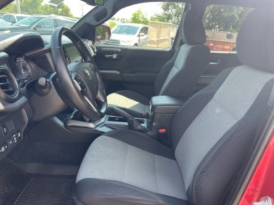 2022 Toyota Tacoma 4WD SR