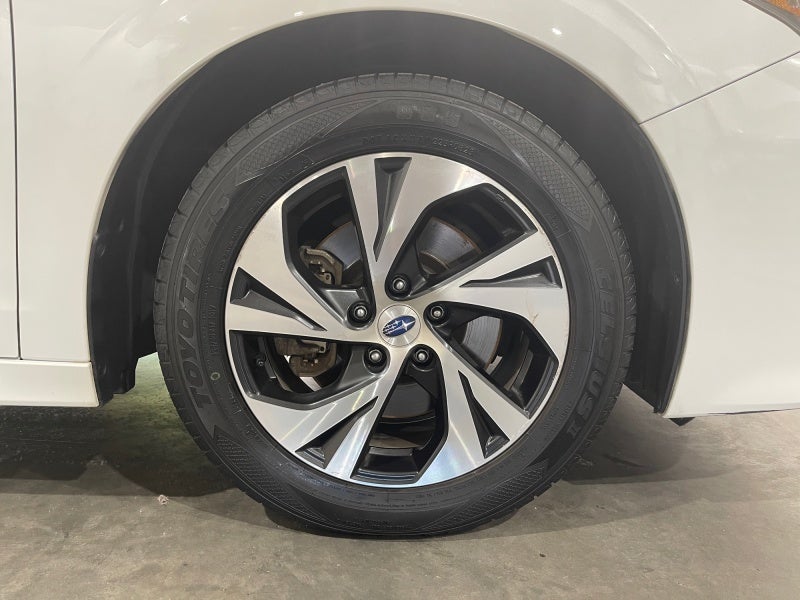 2022 Subaru Legacy BASE
