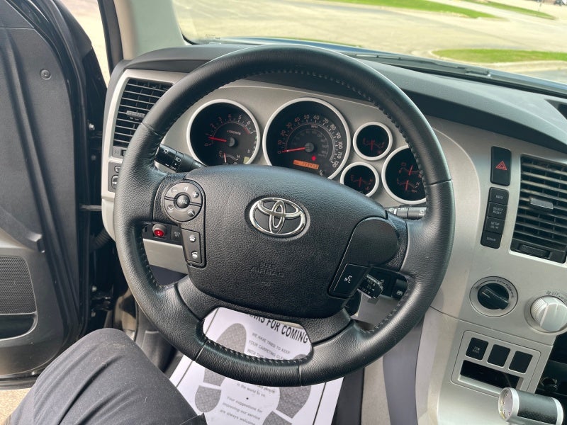 2008 Toyota Tundra 4WD Truck SR5