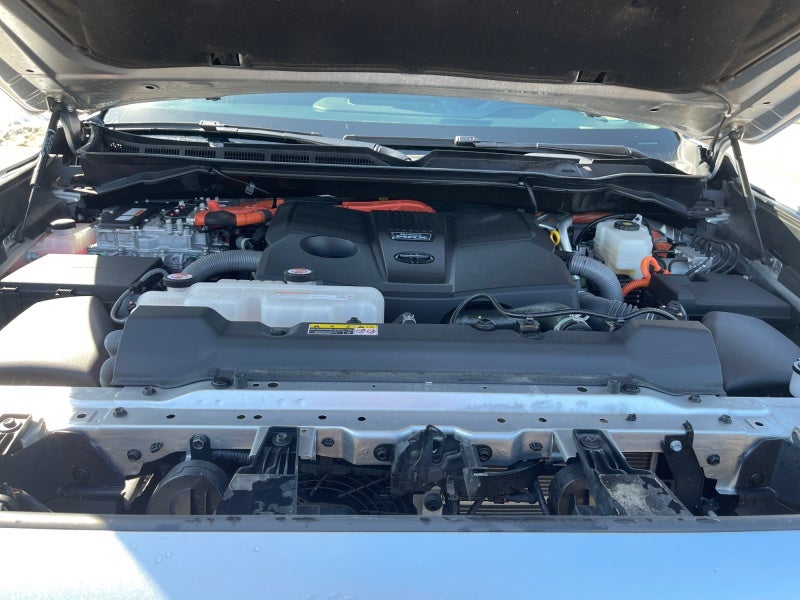 2024 Toyota Sequoia SR5