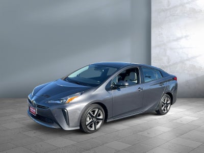 2020 Toyota Prius L Eco