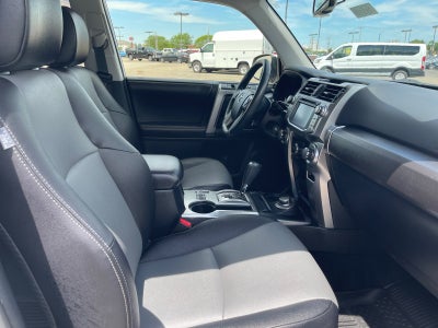 2017 Toyota 4Runner SR5